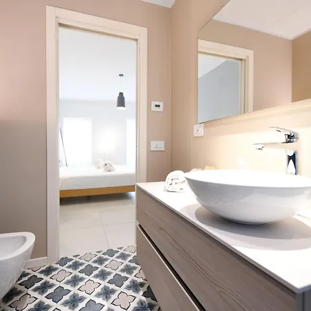 Carolina Valerio Catullo Guest house Sirmione
